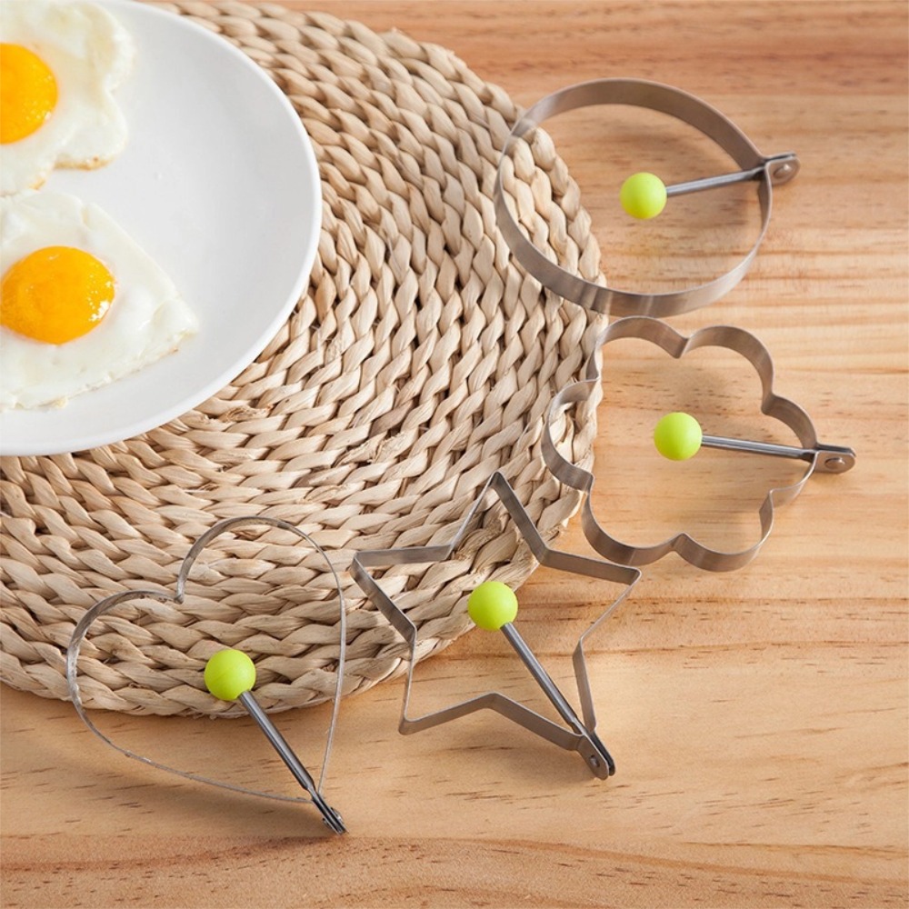 Moule à œufs en forme de cœur  - Kitchen Gadgets For Kids avis et prix