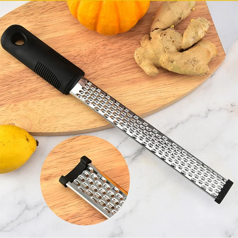 Râpe à fromage en acier inoxyd - Cheese Grater Box avis et prix